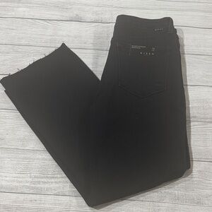 Risen Relaxed Distressed Black Denim Jeans